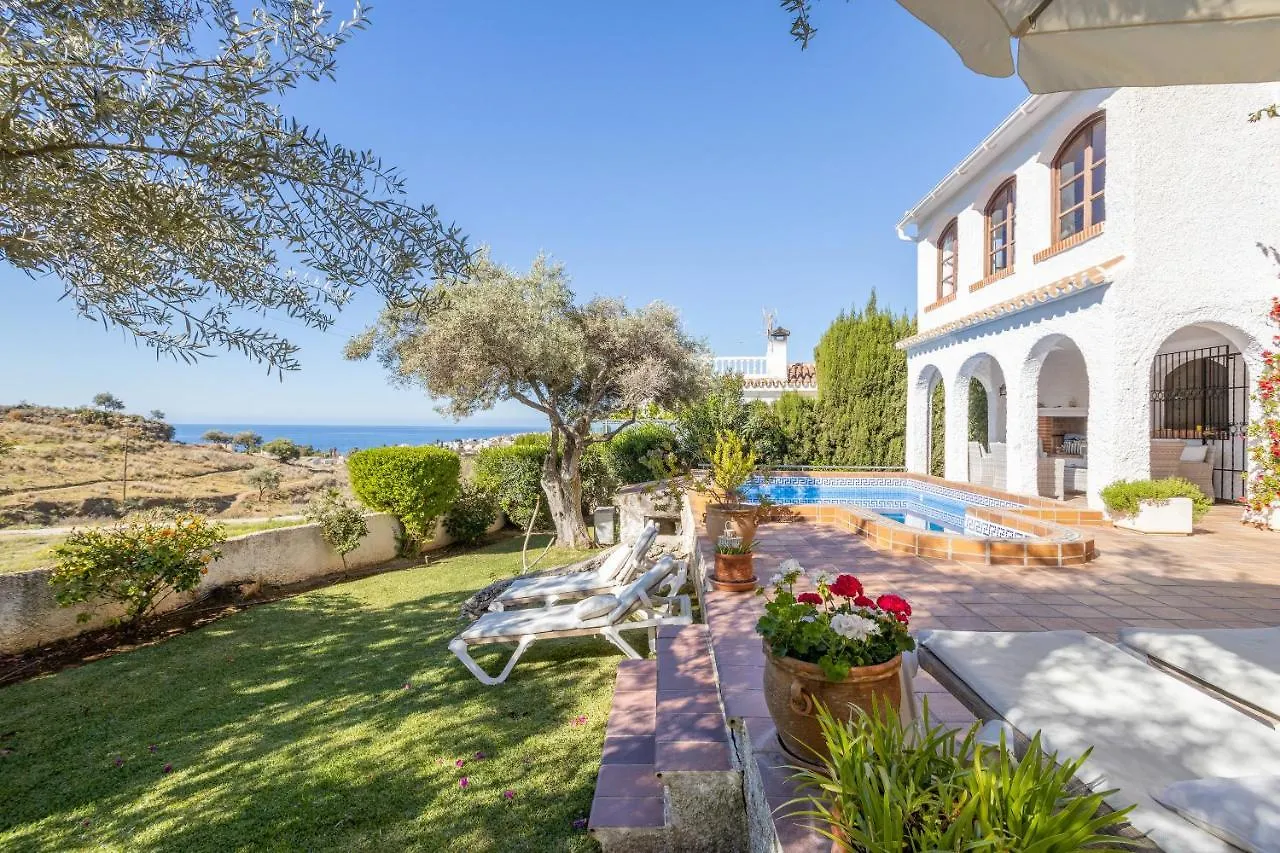 Fuente Del Baden Villa Nerja