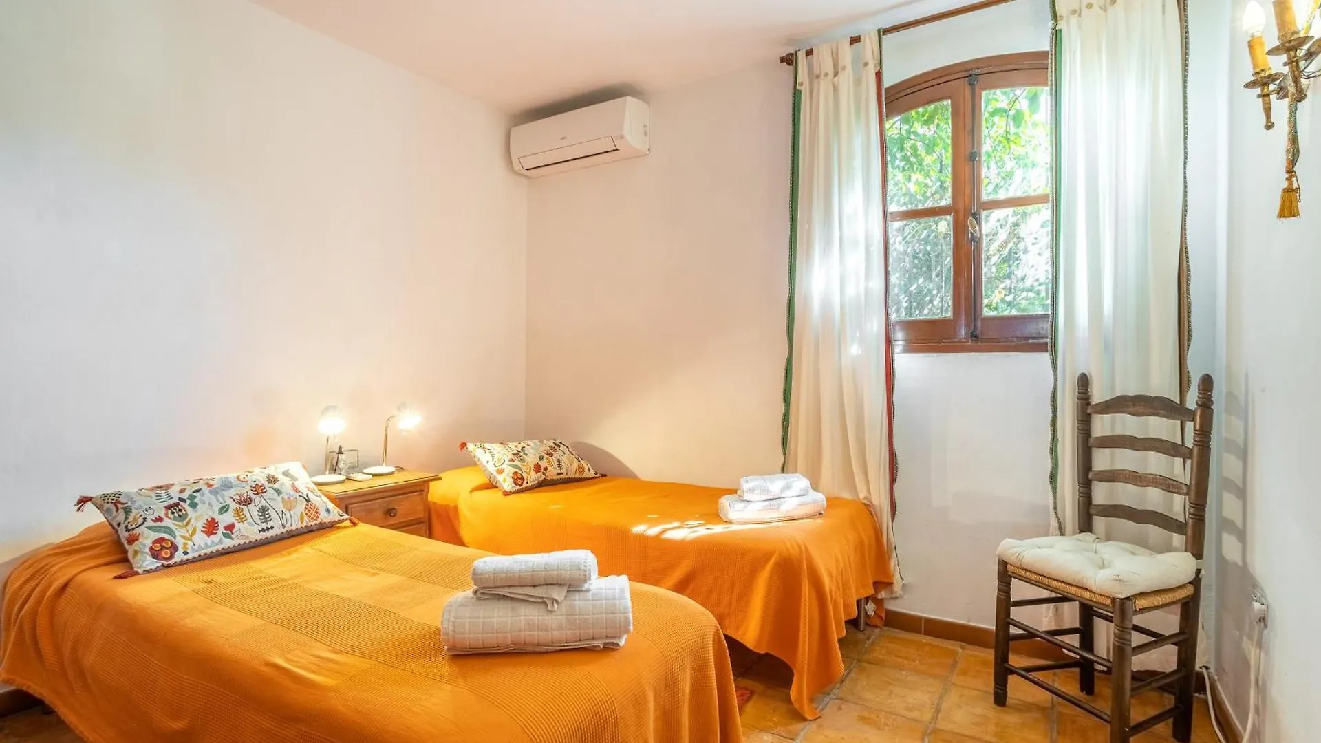 Vila Fuente Del Baden Nerja 0*,  Španělsko